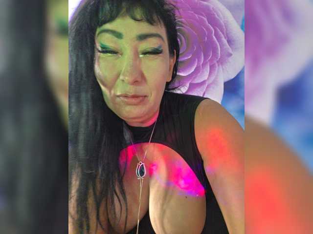xxxDirtyBitchxxx live webcam show