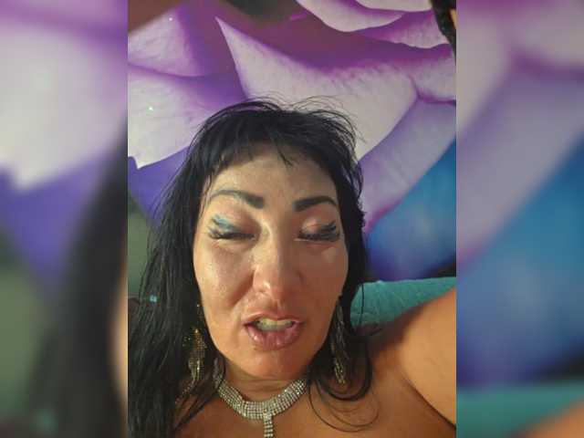xxxDirtyBitchxxx live cam on BongaCams