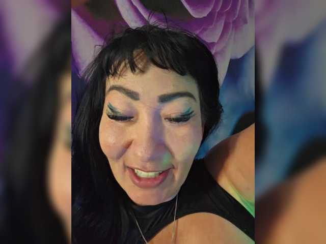 xxxDirtyBitchxxx live webcam show