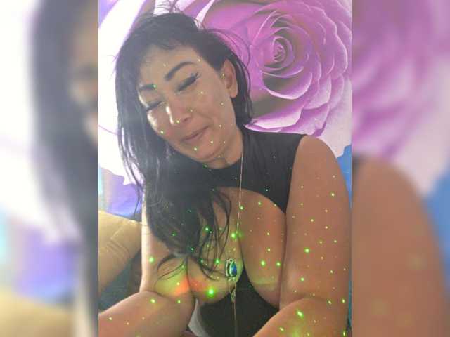 xxxDirtyBitchxxx live cam on BongaCams
