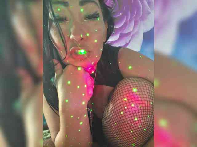 xxxDirtyBitchxxx webcam