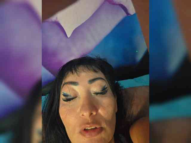 xxxDirtyBitchxxx webcam