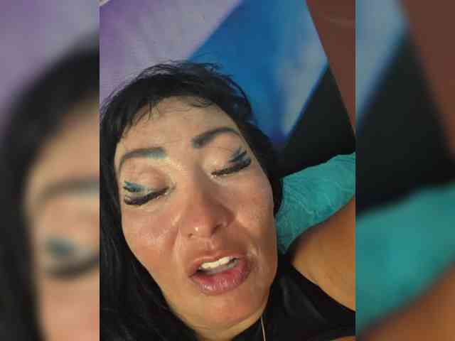 xxxDirtyBitchxxx webcam