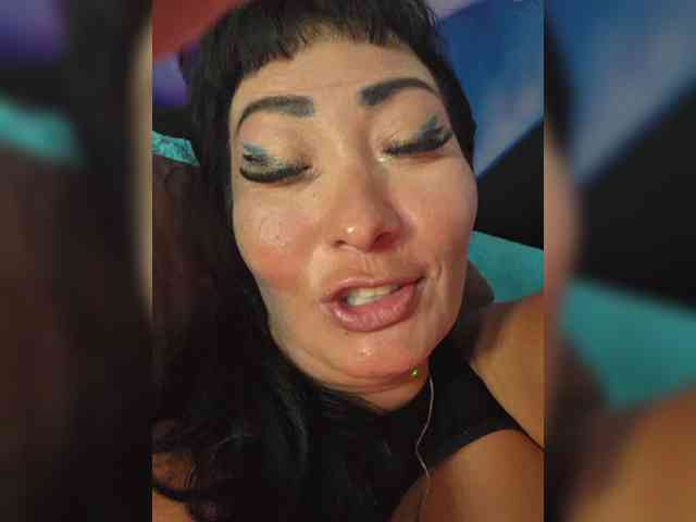 Xxxdirtybitchxxx's cam show statistics and live stream