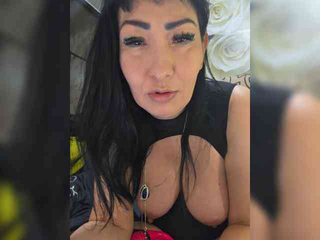 xxxDirtyBitchxxx webcam