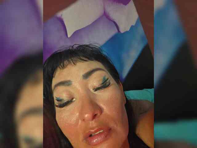 xxxDirtyBitchxxx webcam