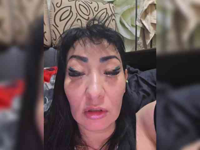 xxxDirtyBitchxxx webcam