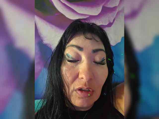 xxxDirtyBitchxxx webcam