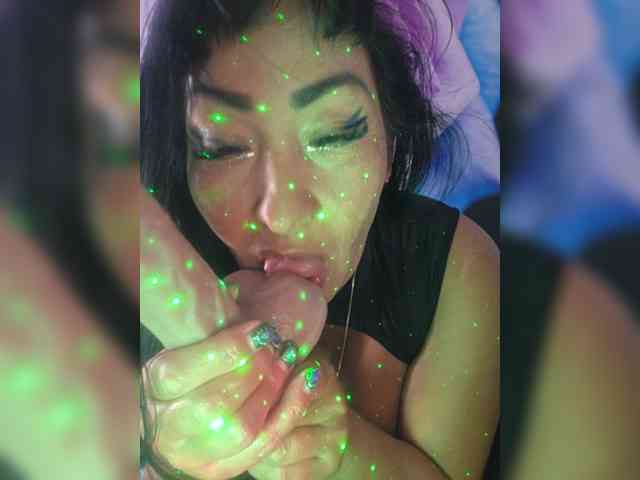 xxxDirtyBitchxxx webcam