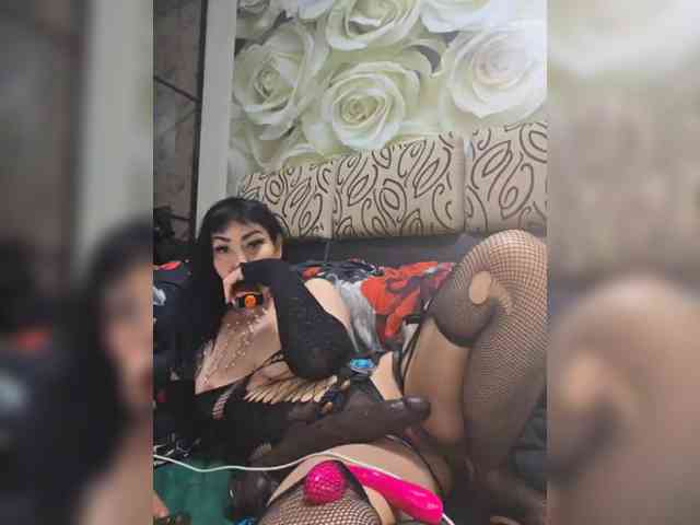 xxxDirtyBitchxxx webcam