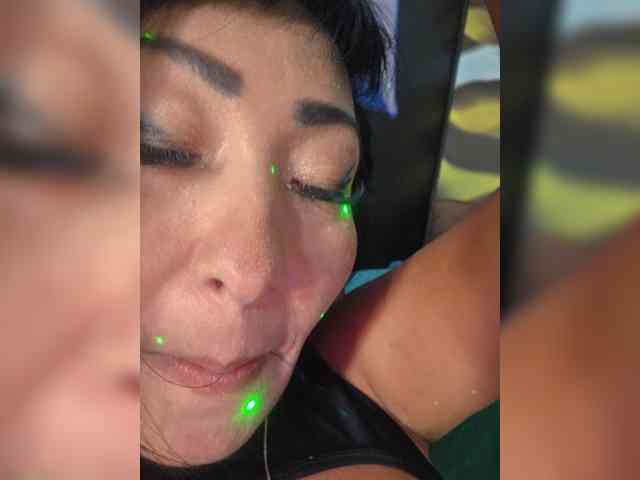 xxxDirtyBitchxxx webcam