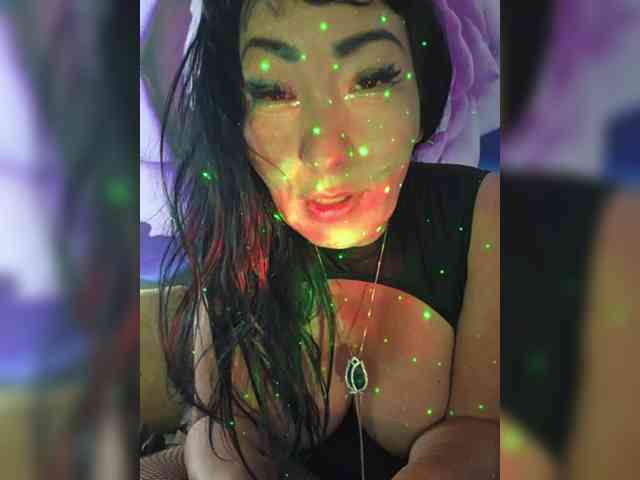 xxxDirtyBitchxxx webcam