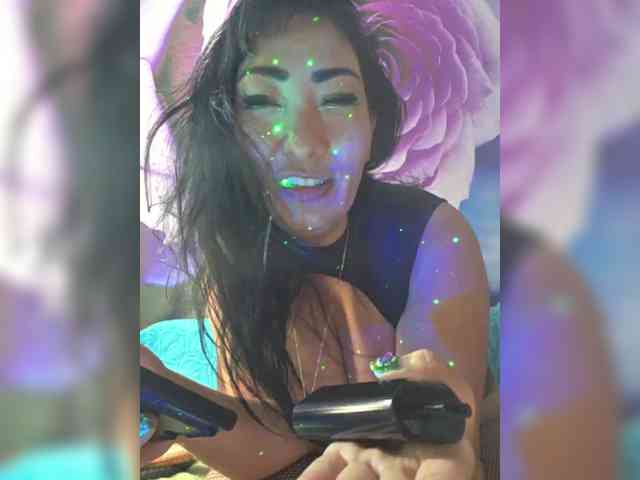 xxxDirtyBitchxxx webcam