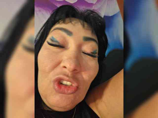 xxxDirtyBitchxxx webcam