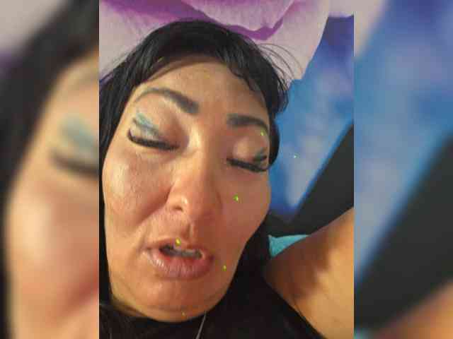 xxxDirtyBitchxxx webcam