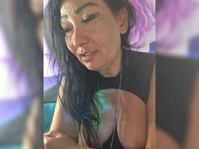 xxxDirtyBitchxxx webcam