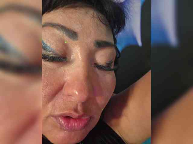 xxxDirtyBitchxxx webcam