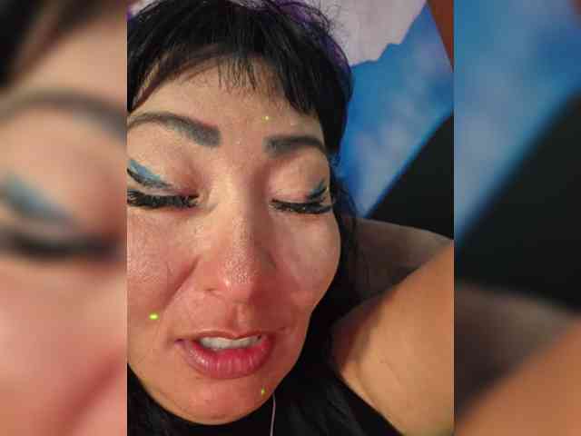 xxxDirtyBitchxxx webcam