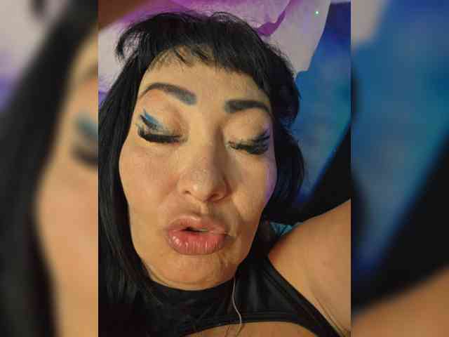 xxxDirtyBitchxxx webcam