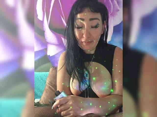 xxxDirtyBitchxxx webcam