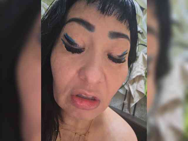 xxxDirtyBitchxxx webcam