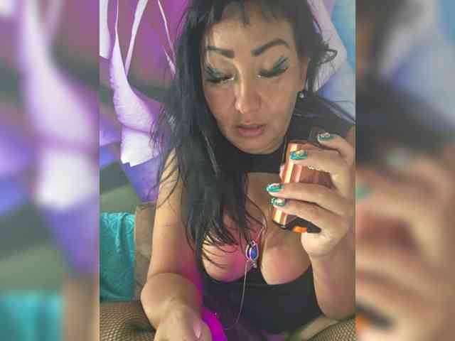 xxxDirtyBitchxxx webcam