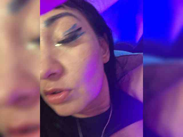 xxxDirtyBitchxxx webcam