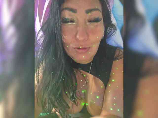xxxDirtyBitchxxx webcam