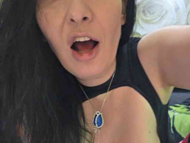 xxxDirtyBitchxxx webcam