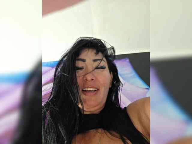 xxxDirtyBitchxxx webcam