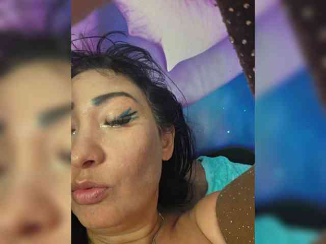 xxxDirtyBitchxxx webcam