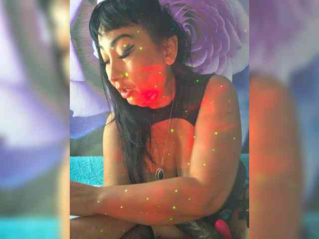 xxxDirtyBitchxxx webcam