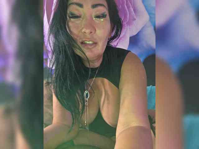 xxxDirtyBitchxxx webcam