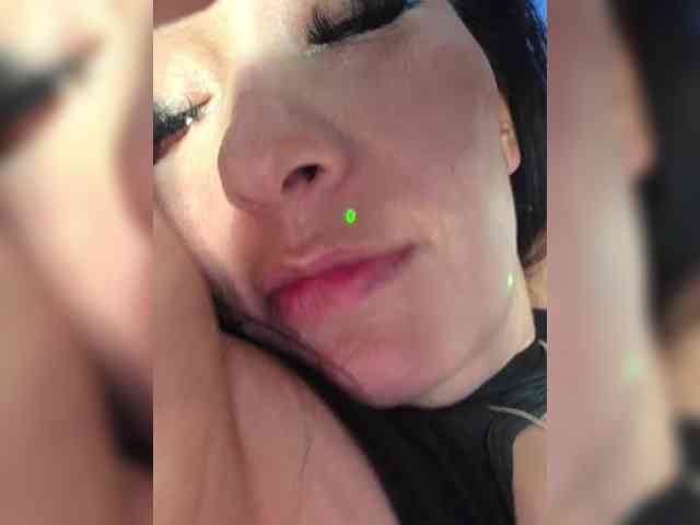 Модель: xxxDirtyBitchxxx