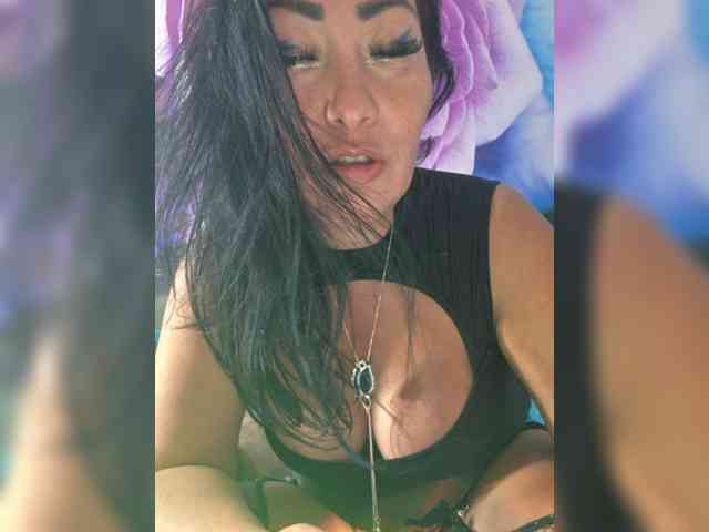xxxDirtyBitchxxx webcam