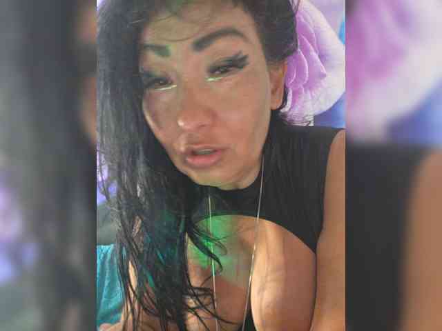 xxxDirtyBitchxxx webcam