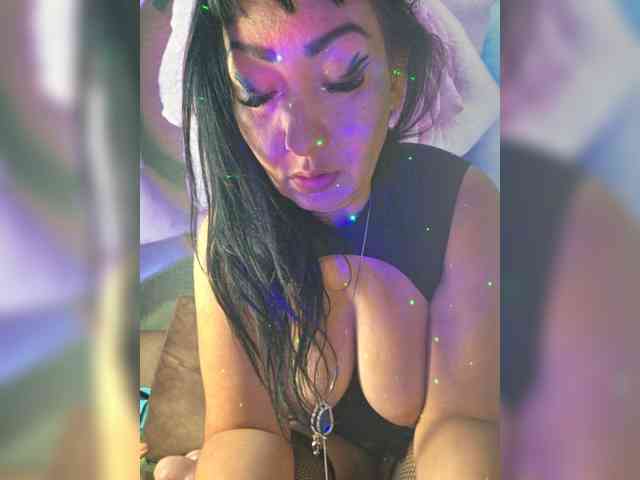 xxxDirtyBitchxxx webcam