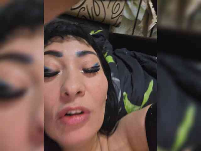 xxxDirtyBitchxxx webcam