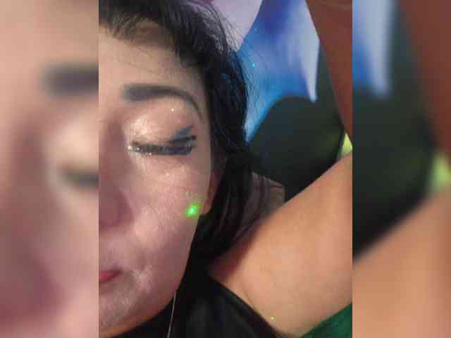 xxxDirtyBitchxxx webcam