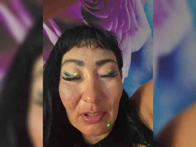 xxxDirtyBitchxxx webcam