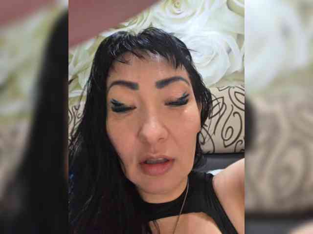 xxxDirtyBitchxxx webcam