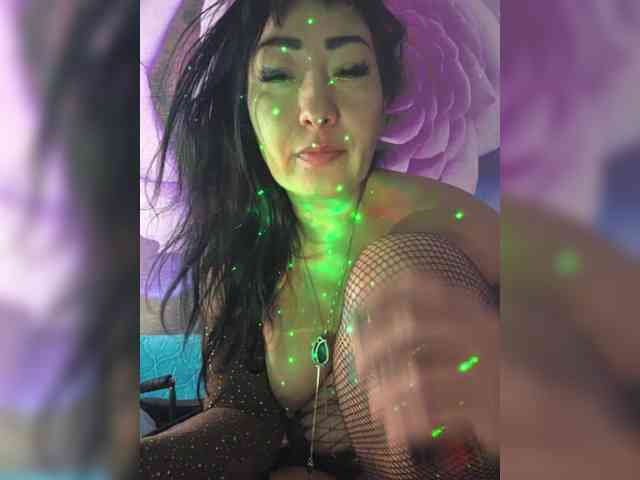xxxDirtyBitchxxx webcam