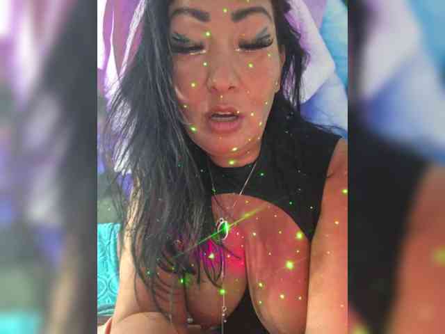 Модель: xxxDirtyBitchxxx