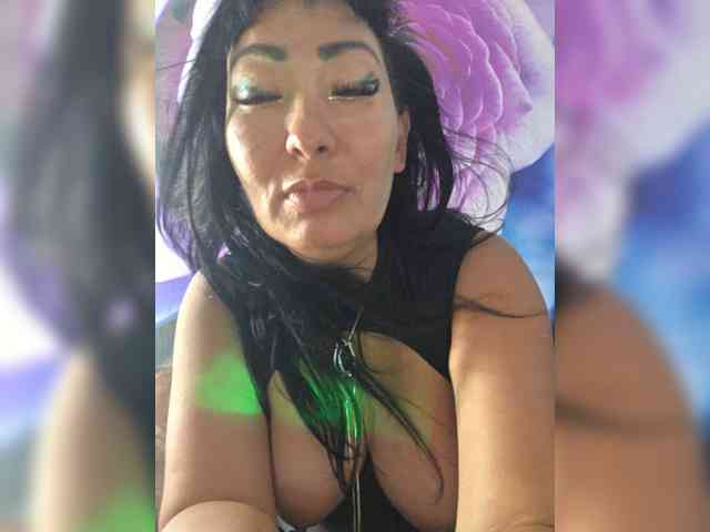 xxxDirtyBitchxxx webcam