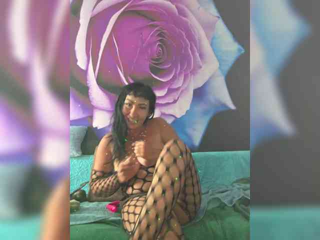 xxxDirtyBitchxxx webcam