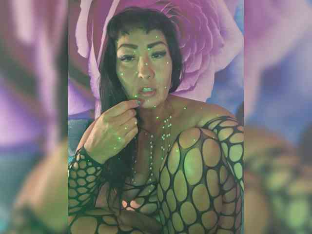 xxxDirtyBitchxxx webcam