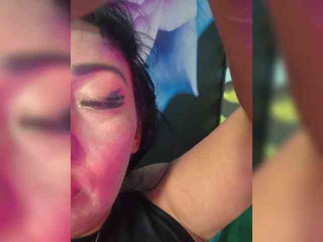 xxxDirtyBitchxxx webcam