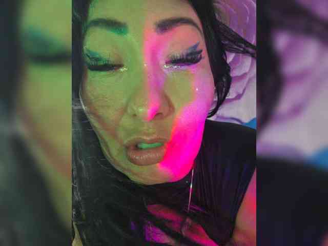 xxxDirtyBitchxxx webcam