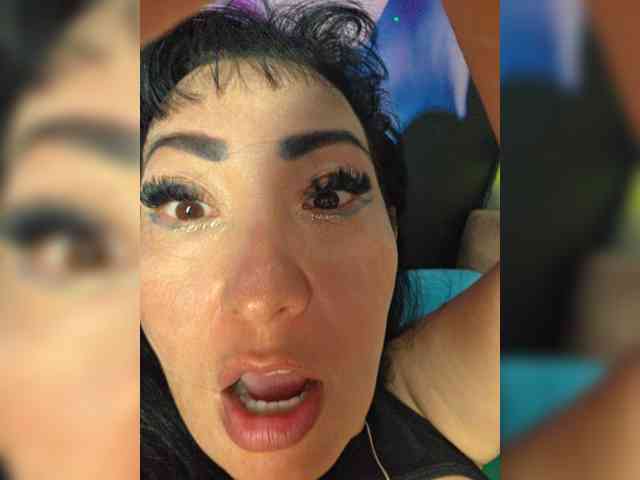 xxxDirtyBitchxxx webcam