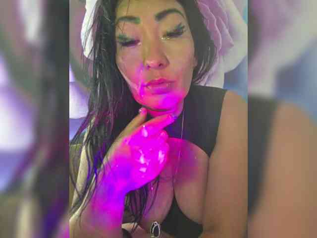 xxxDirtyBitchxxx webcam